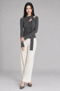 Color: Anthrazit | Tailliertes Stricktop mit asymmetrischem Ausschnitt, photo 7