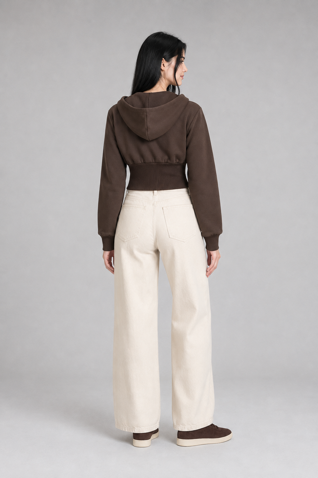 Color: Braun | Braune taillierte Kapuzenjacke mit Rippdetail, photo 3