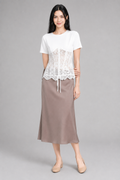 Color: White | T-Shirt mit tailliertem Spitzen-Corsagen-Detail, photo 1