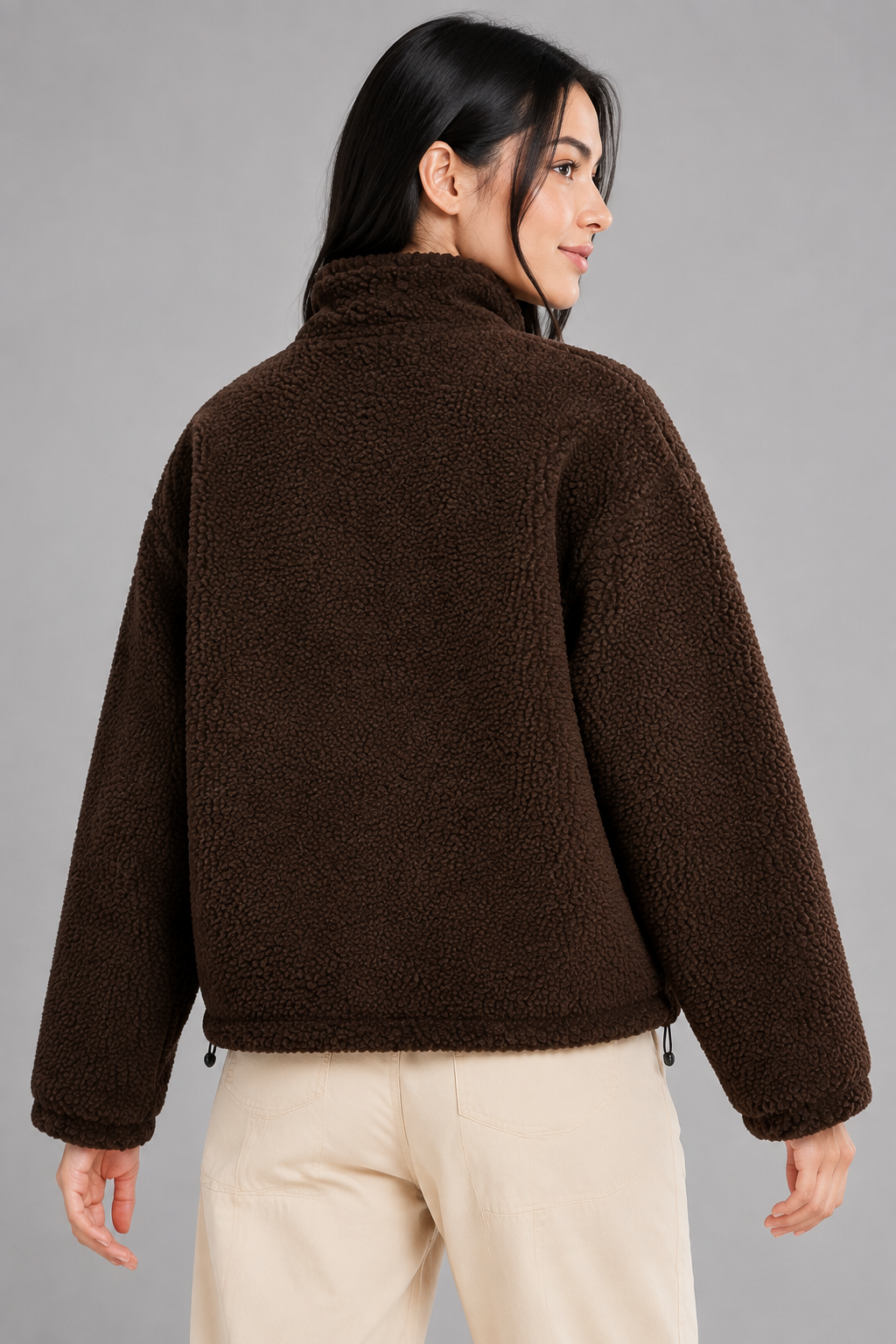 Color: Braun | Braune Teddyjacke mit verspielten Stickereien, photo 3