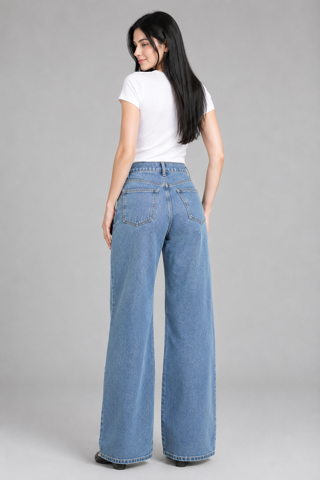 Color: Light Blue / Powder Blue | Damen Wide-Leg Jeans mit asymmetrischem Bund, photo 5