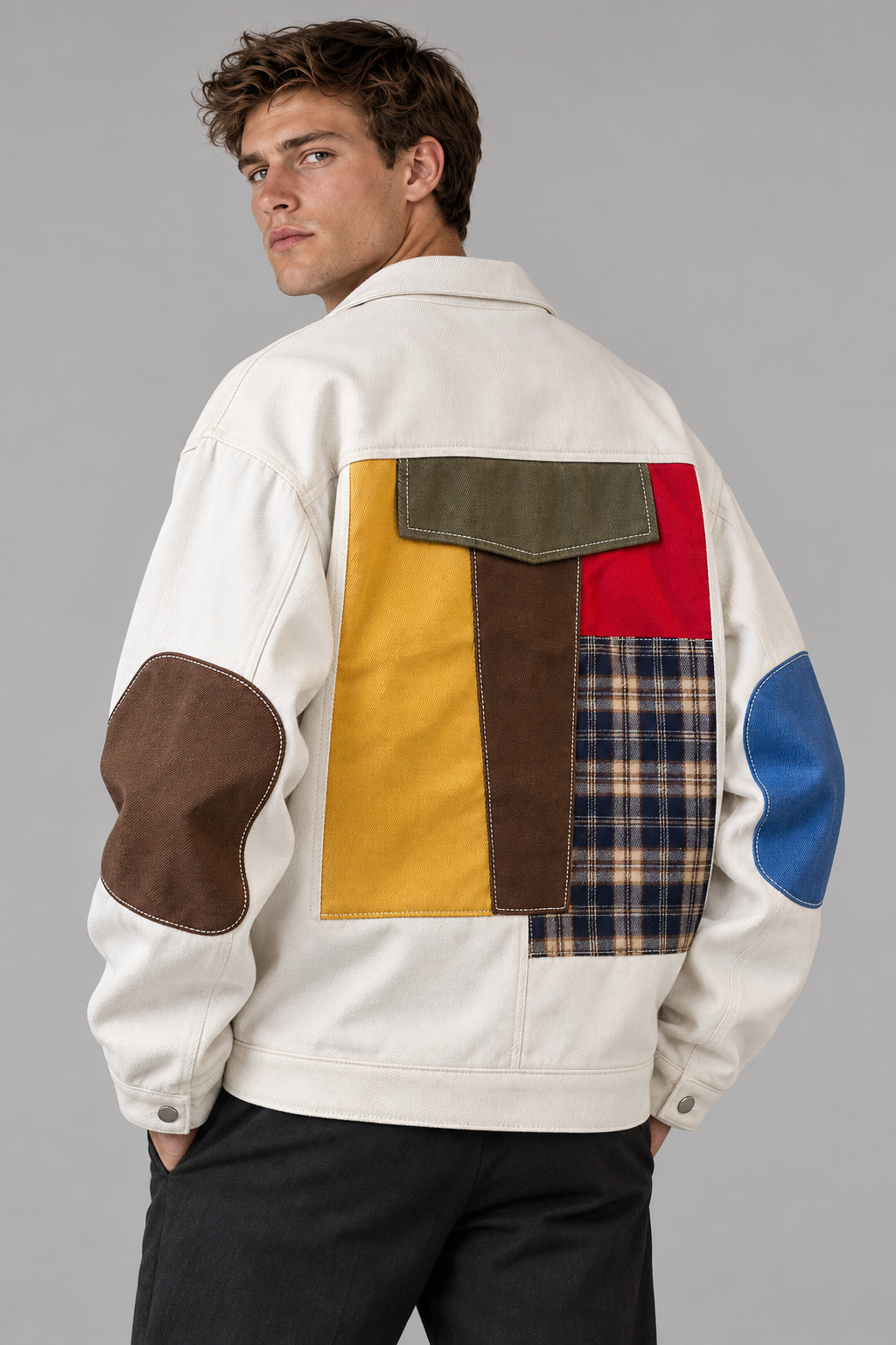 Oversize Jeansjacke mit Patchwork-Details
