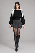 Color: Black | Cropped Strickpullover mit Schleifendetails, photo 1