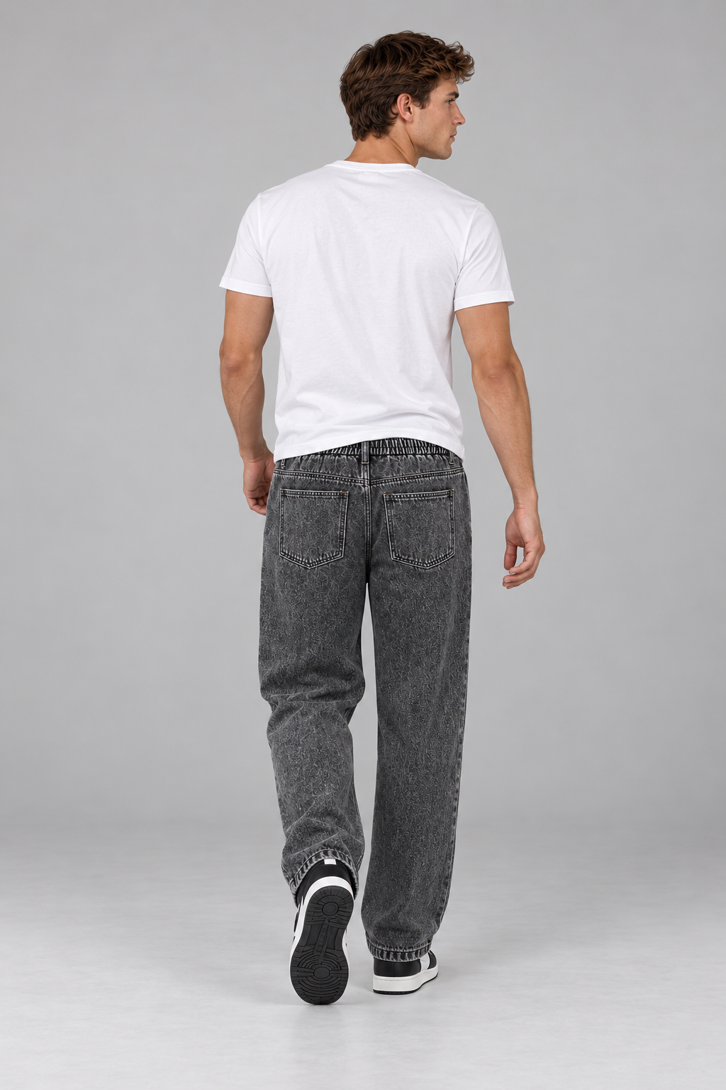 Color: Gray | Herren Loose-Fit Jeans mit elastischem Bund – Ansicht 3